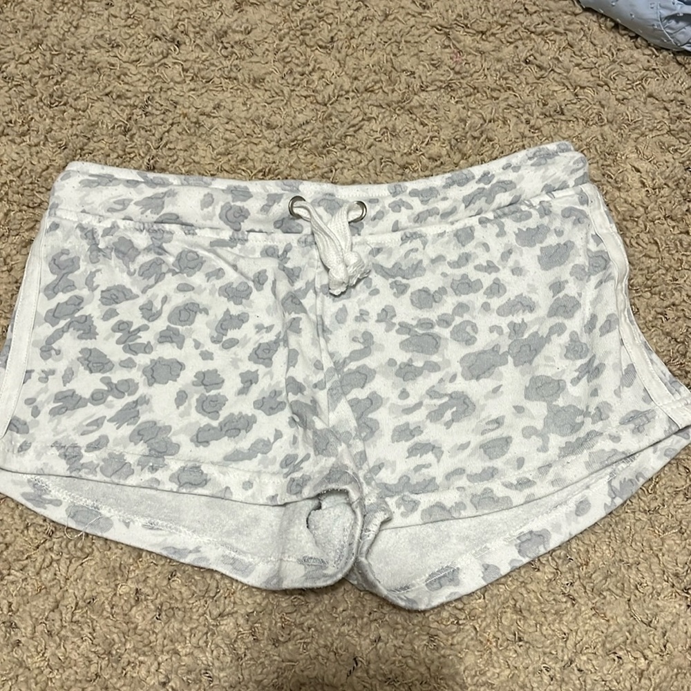 Vintage Havana Grey Leopard Sweatshort